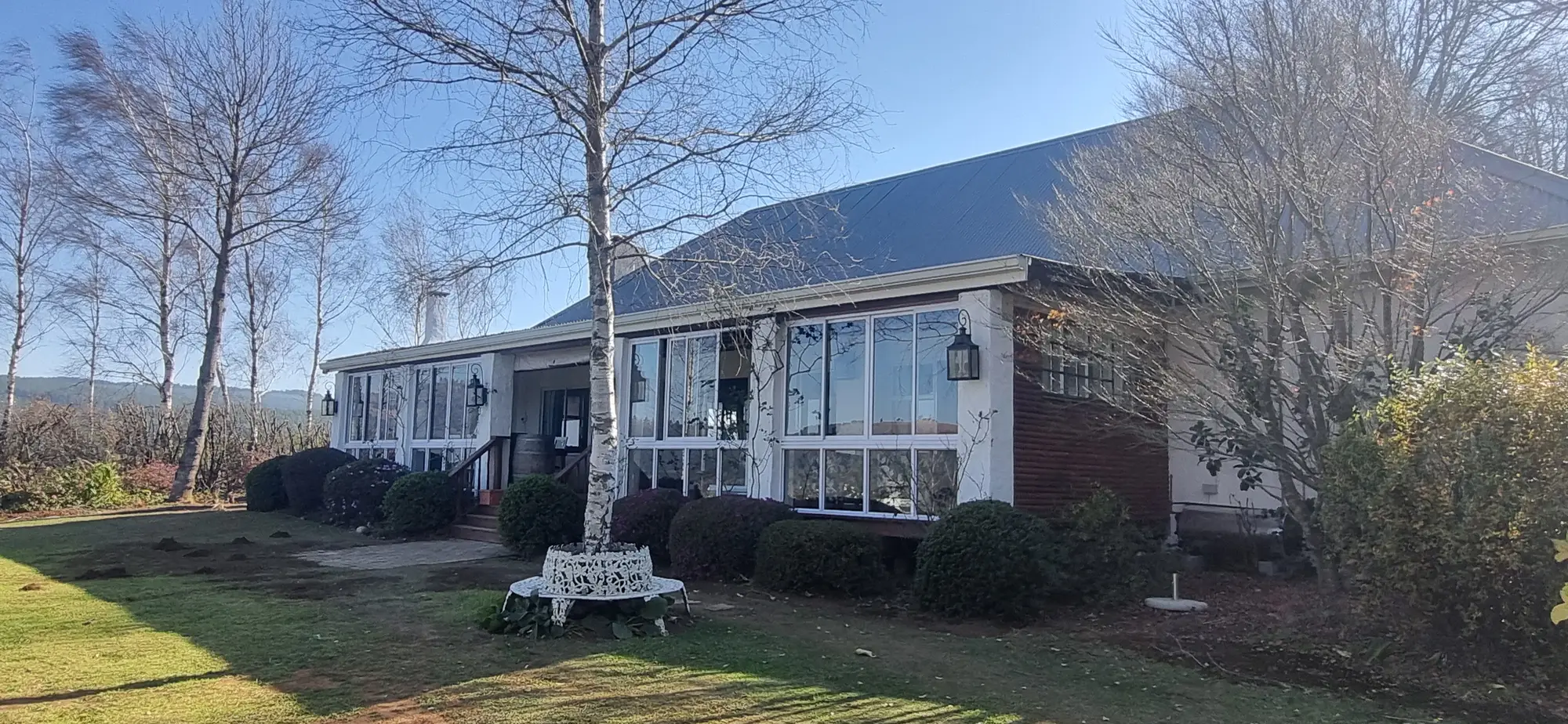 Hogsback Country House exterior
